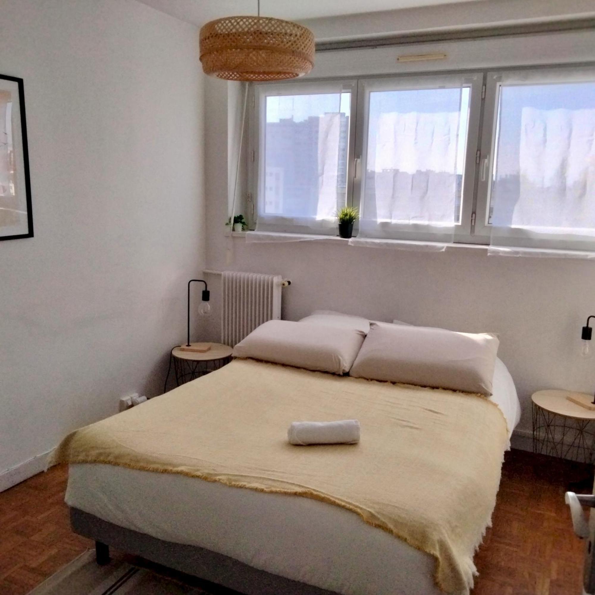Appartement Lumineux 3 Chambres - Villeurbanne Gratte Ciel Eksteriør billede